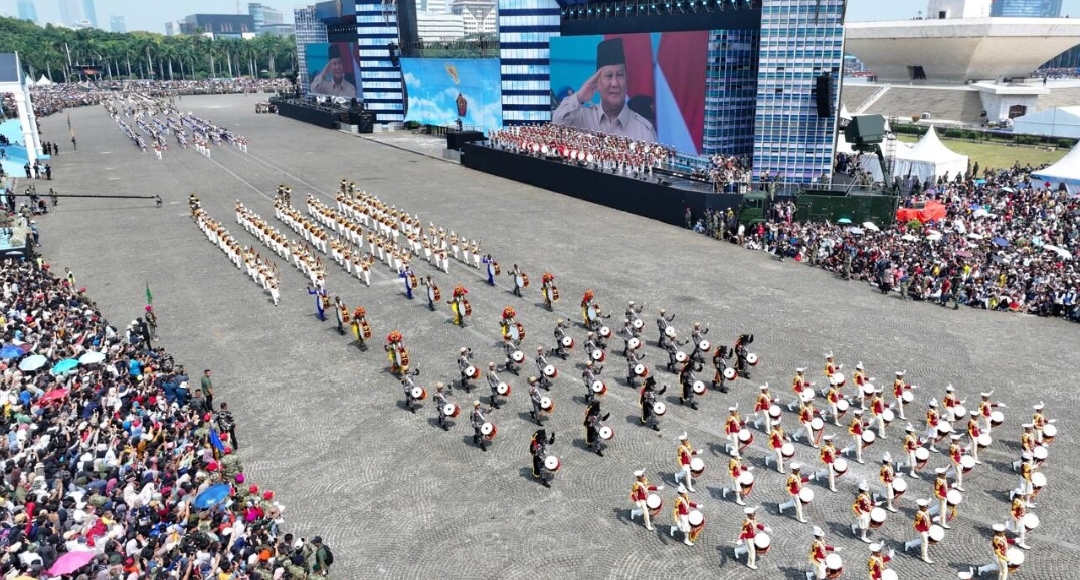 Defile Ratusan Ribu Personel dan Aksi Tempur TNI Warnai Peringatan HUT ke-80 di Hadapan Presiden Prabowo