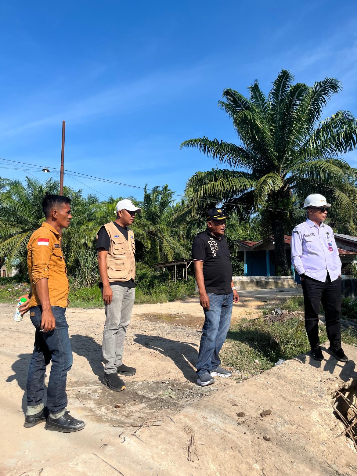 Pemkab Rohil Akan Segera Perbaiki Jembatan Penghubung Jalan Poros Sungai Daun Tahun 2026