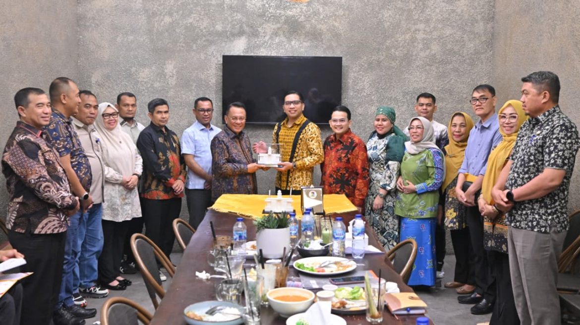 *Krisis Dokter Spesialis, Pemkab Rohil Gandeng UNPRI, Begini Janji Mereka*
