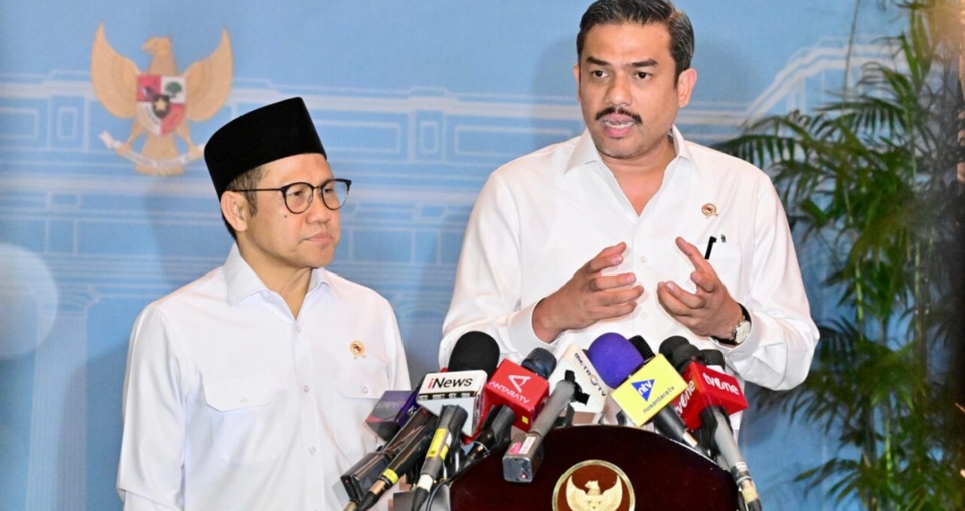 Presiden Prabowo Pimpin Rapat Terbatas Bahas Solusi untuk UMKM dan Penertiban Barang Bekas Impor