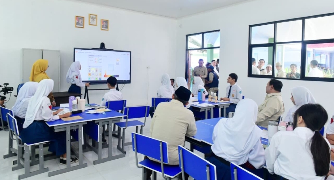 Presiden Prabowo Tegaskan Prioritas Pemerataan Digitalisasi Pendidikan hingga Daerah 3T