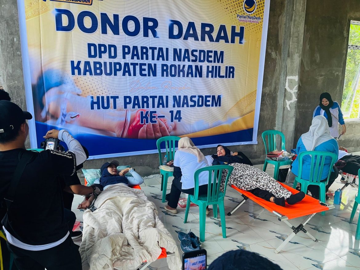 Wabup Jhoni Charles dan Istri Hadiri HUT ke-14 Partai NasDem Rohil, Sekaligus Ikut Aksi Donor Darah