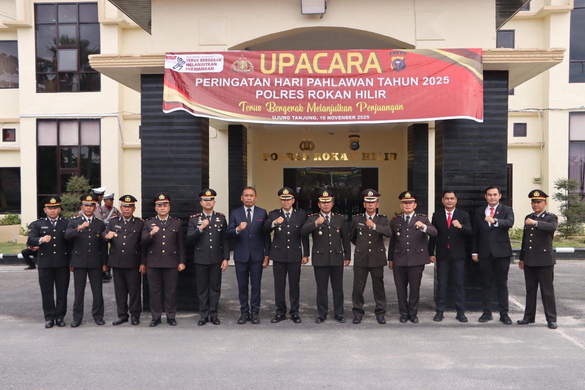 POLRES ROKAN HILIR GELAR UPACARA PERINGATAN HARI PAHLAWAN TAHUN 2025