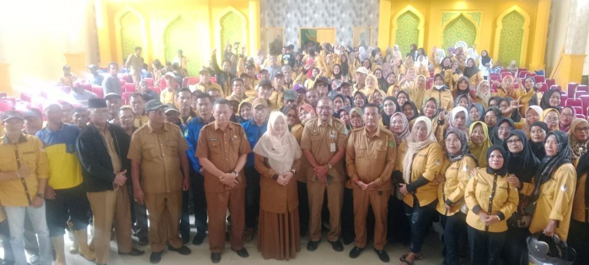Kadis DLH Rohil Suwandi Pimpin Rapat Persiapan Peringatan Hari Pohon Indonesia Tahun dan Pencanangan Gerakan Rokan Hilir Menanam 
