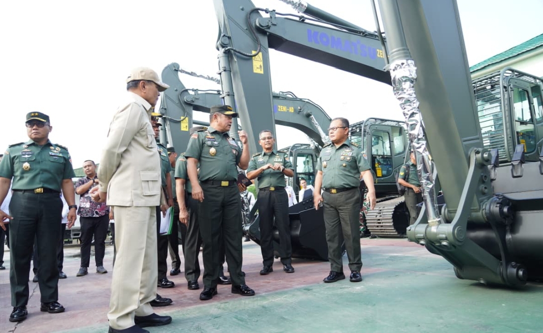 *Kasad: Alat Berat Jadi Kunci Percepatan Pemulihan Bencana di Sumatera*