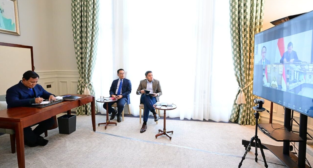 Dari London, Presiden Prabowo Pimpin Rapat Terbatas Bahas Penertiban Kawasan Hutan