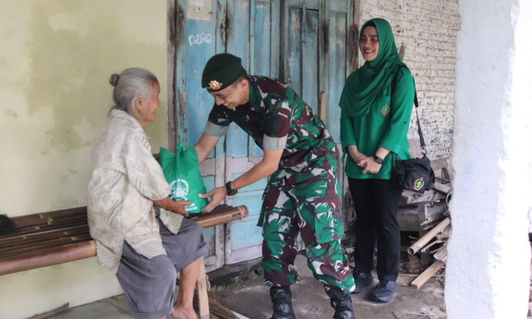 Brigade Infanteri 6 Kostrad Gelar Bakti Sosial Sambut Bulan Suci Ramadhan