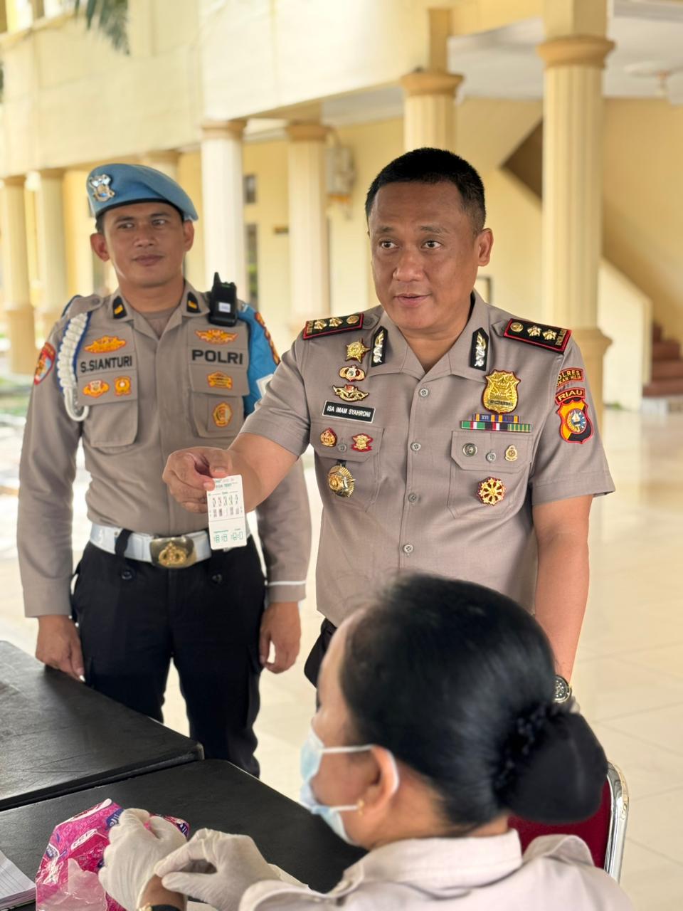 POLRES ROKAN HILIR LAKSANAKAN TES URINE, 58 PERSONEL DINYATAKAN NEGATIF NARKOBA