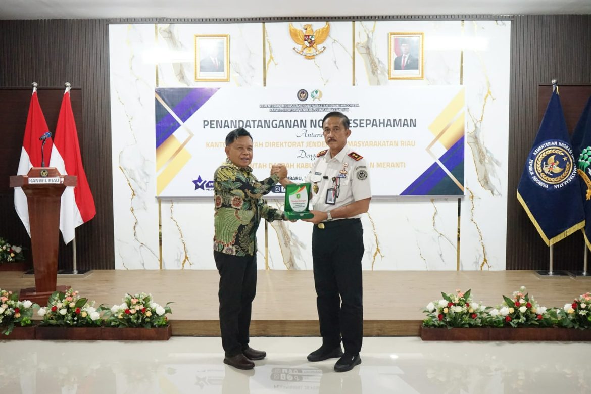 Pemkab Kepulauan Meranti dan Kanwil DitjenPAS Riau Teken MoU Perkuat Pembinaan Warga Binaan Menuju Kemandirian