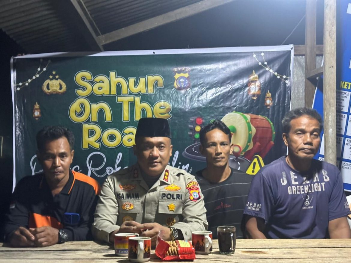 KAPOLRES ROKAN HILIR TURUN LANGSUNG SAHUR ON THE ROAD, PERKUAT HARKAMTIBMAS RAMADHAN 1447 H