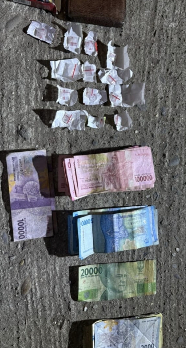 POLISI AMANKAN TERDUGA PELAKU PENYALAHGUNAAN NARKOTIKA DI PANIPAHAN