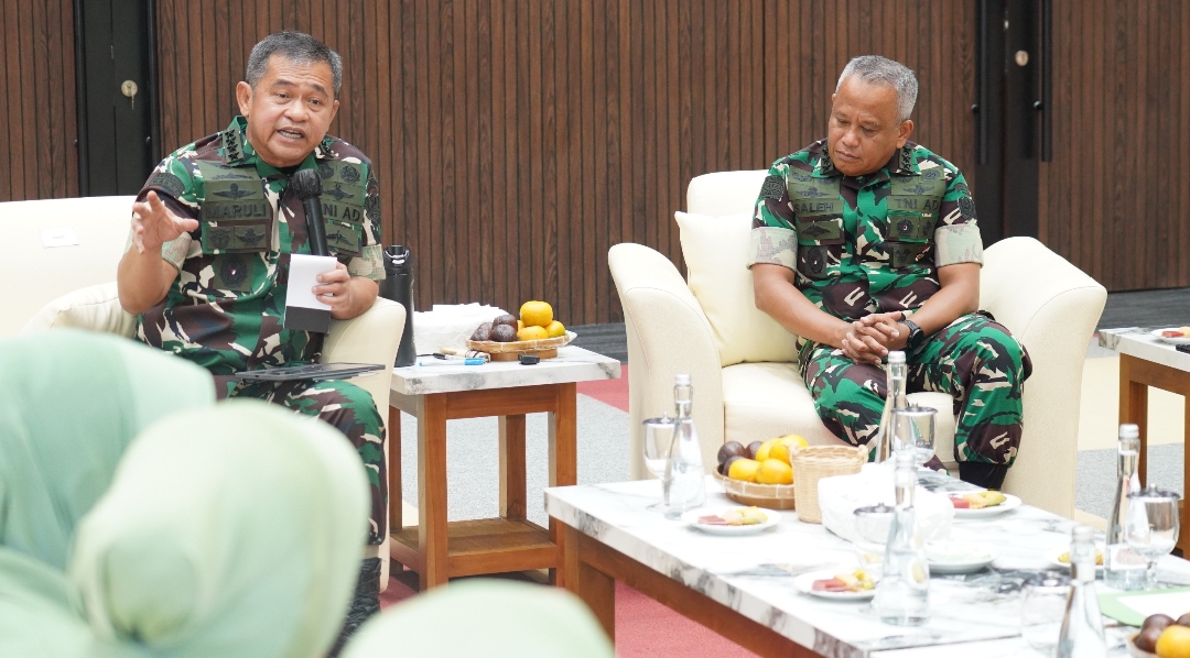 *Jelang HUT ke-80 Persit KCK, Kasad Terima Ketum Persit dan Para Kader Berprestasi*