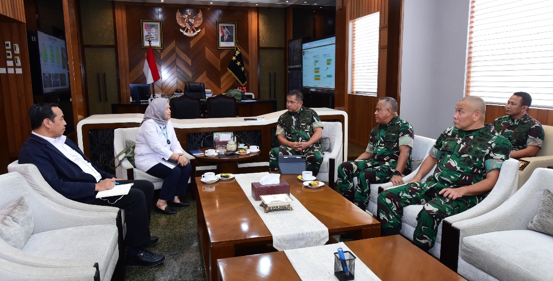 *Kasad Terima Deputi Kemenko Pangan, Percepat Implementasi Pengelolaan Sampah Nasional*
