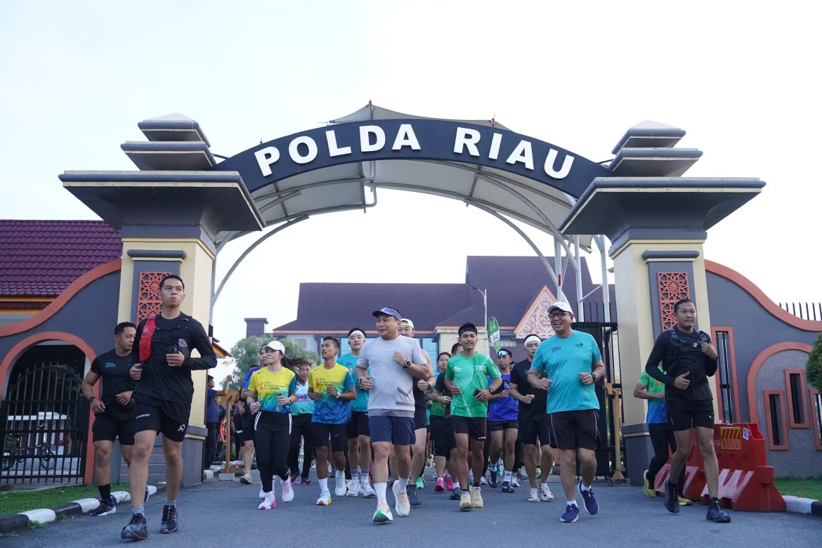 *Polda Riau Launching Riau Bhayangkara Run 2026, Kapolda Ajak Masyarakat Jaga Lingkungan dan Perkuat Persatuan*