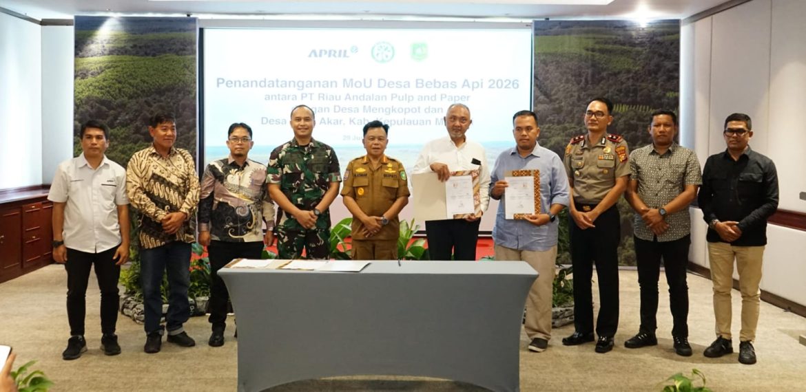 Bupati Meranti Teken Kerja Sama Program Desa Bebas Api Dan Perkuat Sinergi Cegah Karhutla di Kepulauan Meranti