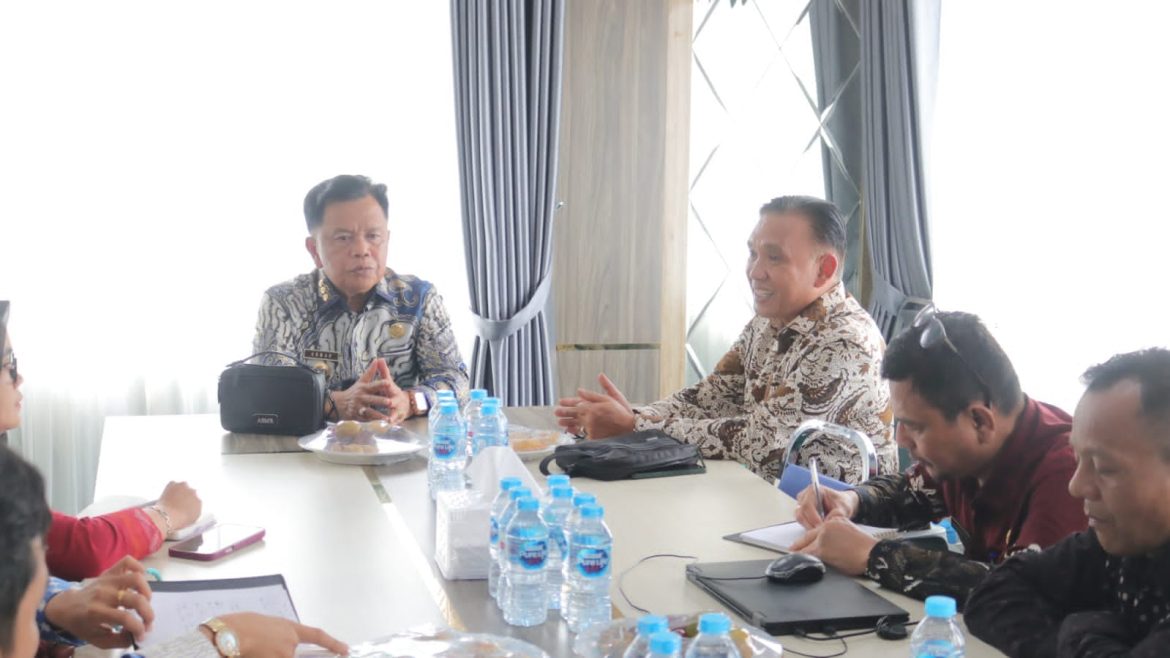 Bupati Kepulauan Meranti Percepat Persiapan Lahan Gudang Bulog di Dorak, Targetkan Pembangunan Segera Dimulai