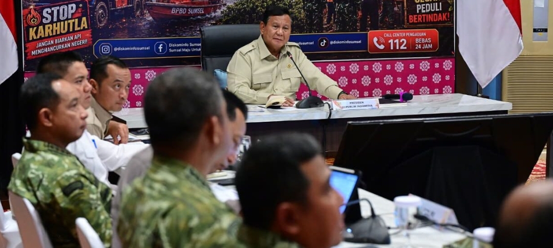 Presiden Prabowo Perkuat Penanganan Karhutla dengan Pelibatan 1.000 Perwira TNI-Polri dan Inovasi Gambut