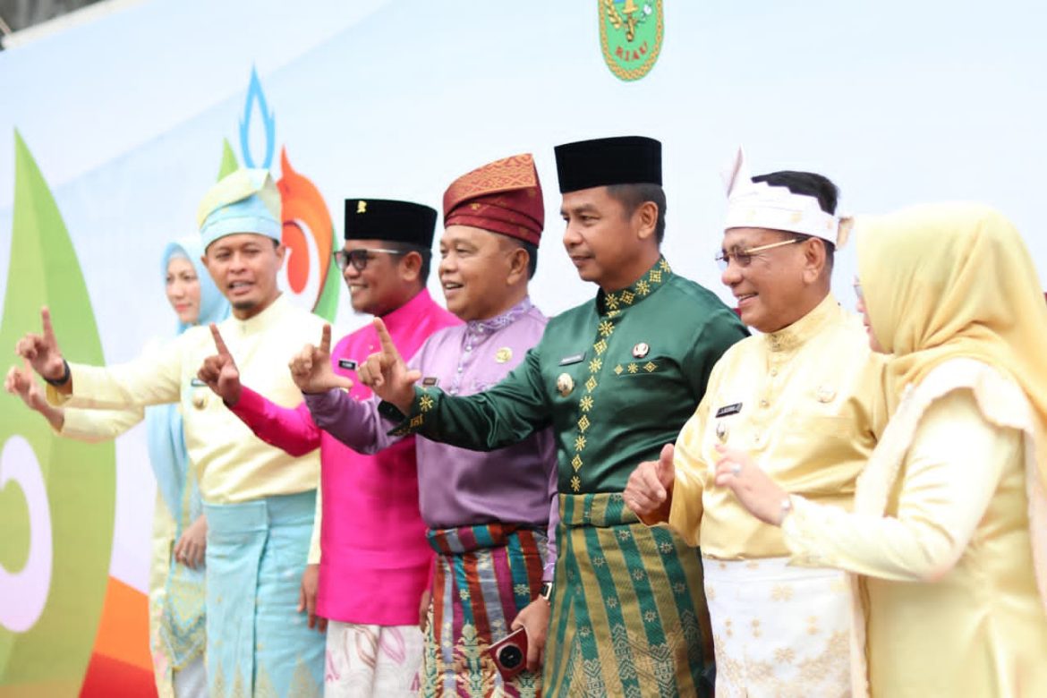 Hadiri HUT ke-69 Riau, Bupati Asmar Tekankan Kolaborasi dan Pemerataan Pembangunan