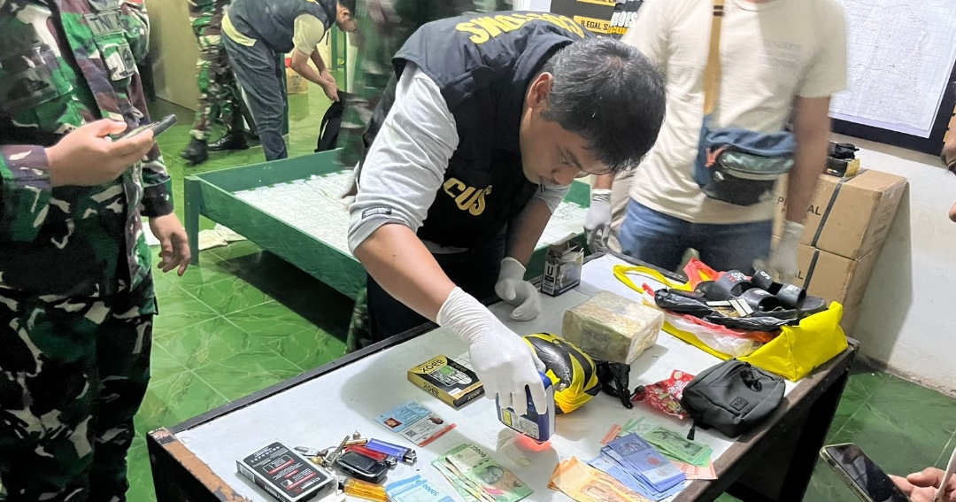 Satgas Pamtas RI-Malaysia Yonarmed 19/Bogani Gagalkan Penyelundupan 1,9 Kg Sabu