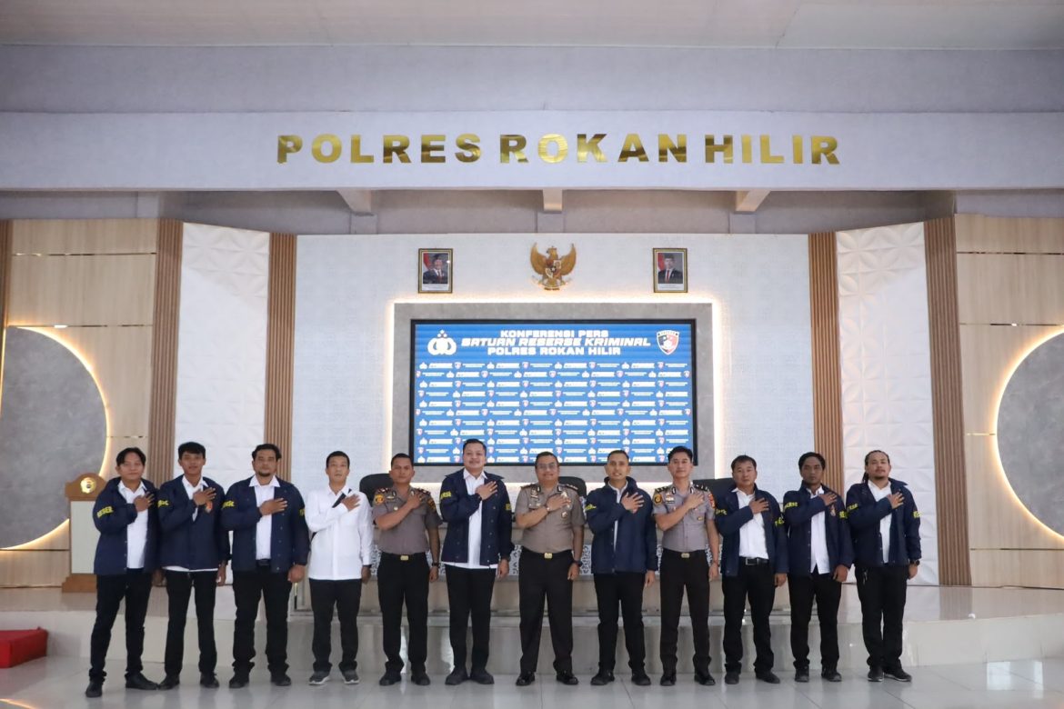 Tim URC Raga Satreskrim Polres Rohil berhasil bekuk DPO perusakan dan pembakaran jaring ikan di Panipahan Rohil