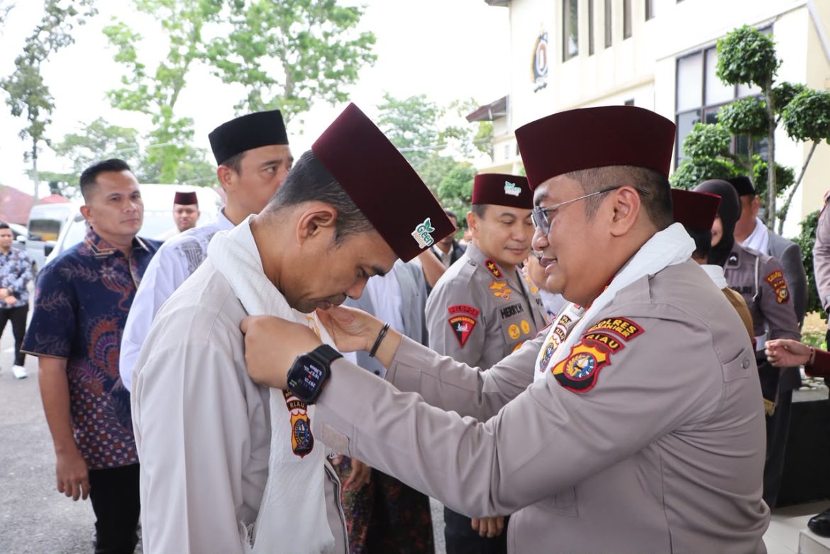 Tabligh Akbar bersama UAS di Kapolres Rokan Hilir 