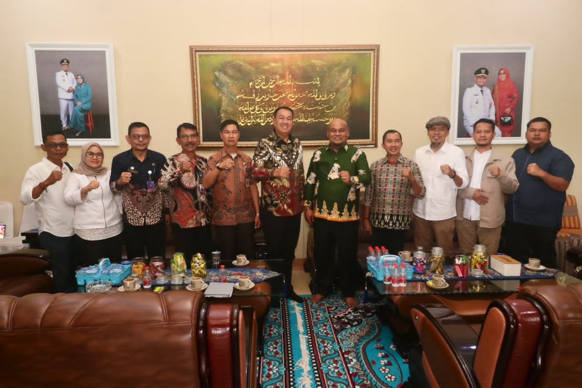 Sinergi Penegasan Batas Wilayah, Wabup Muzamil Kunjungi Pemkab Siak