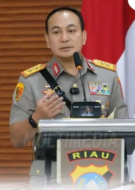 Irjen Arman Achdiat Resmi Jabat Kapolda Riau Gantikan Herry Heryawan