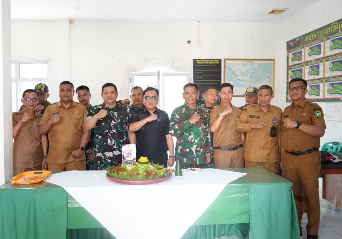 Bupati Asmar Sampaikan Selamat HUT ke-81 TNI, Tegaskan Sinergi TNI dan Pemda Jaga Keamanan Meranti