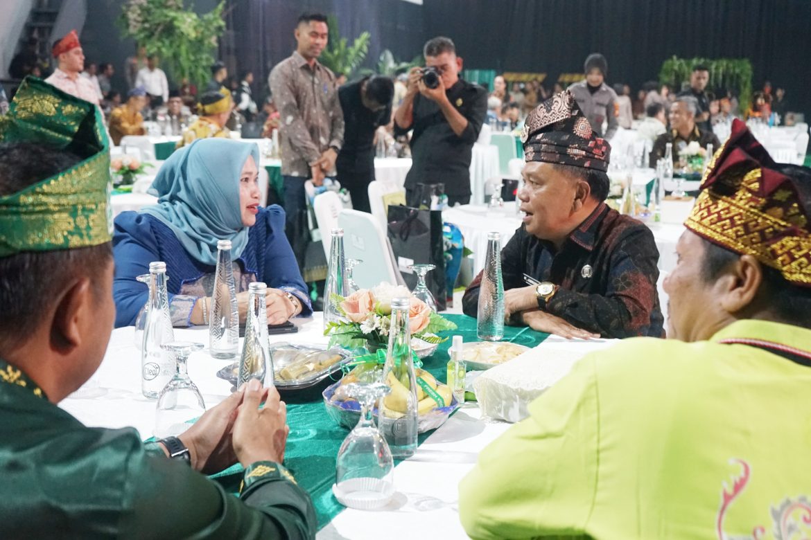 Bupati Meranti Hadiri Kenal Pamit Kapolda Riau
