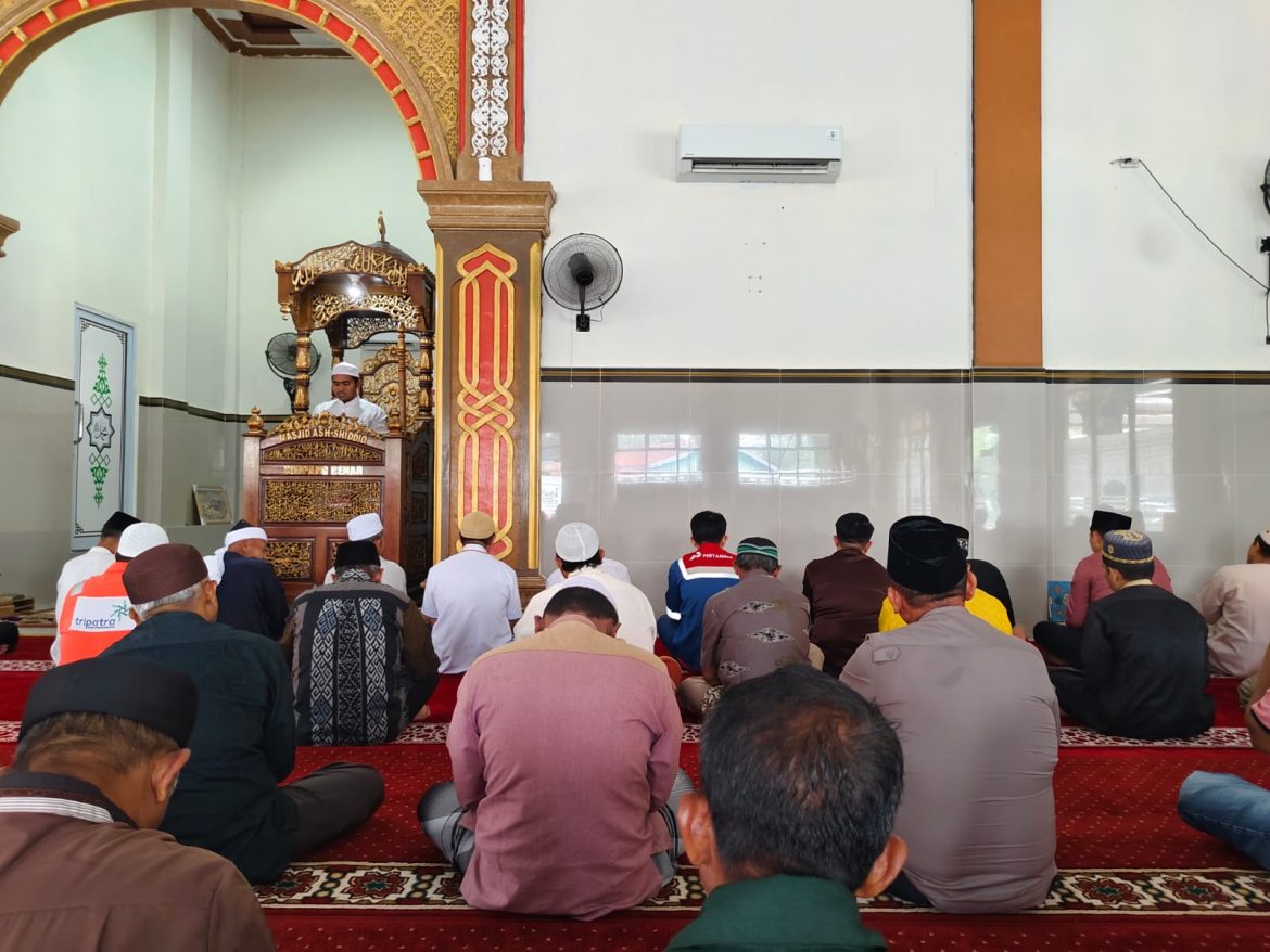 Jumat Keliling di Cempedak Rahuk, Kasat Binmas: Polri dan Masyarakat Adalah Satu Kekuatan  