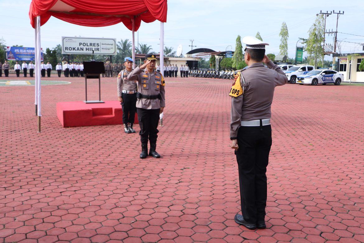 Gelar Pasukan Operasi Patuh Lancang Kuning 2026, Kapolres Rohil Tekankan Penegakan yang Edukatif dan Humanis