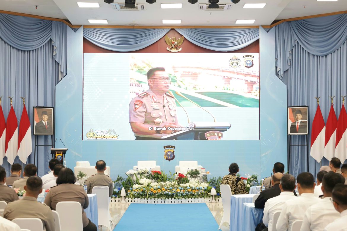 Polda Riau Perkuat Pemahaman KUHP dan KUHAP Baru, Azmi Syahputra Perkenalkan Metode DIMAS QUADRA LEX SYSTEM